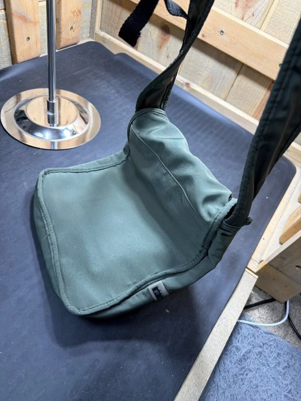 Fossil Mens Unisex Olive Green Nylon Canvas Crossbody Messenger Satchel Bag
